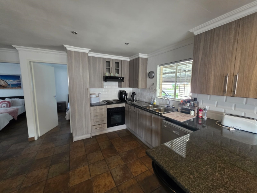 3 Bedroom Property for Sale in Vaalpark Free State